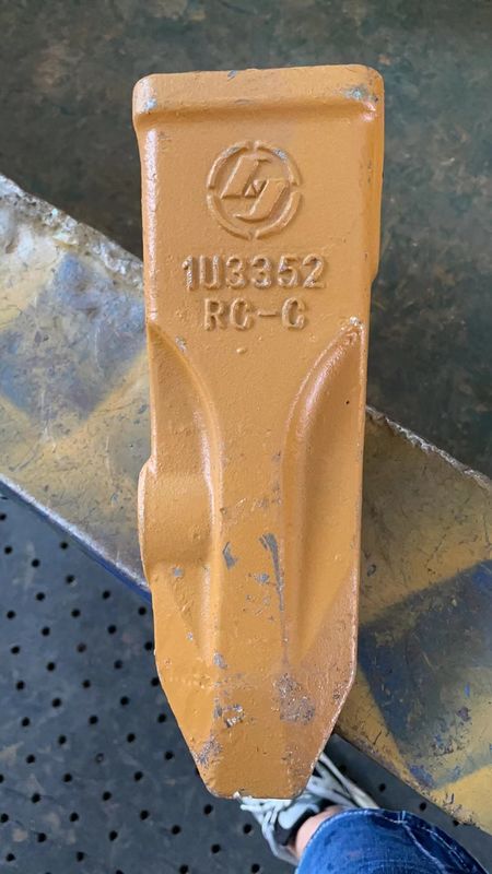 فولاد آلیاژ Excavator سطل دندان جعل گچ IU3352 دندان های سنگی برای گربه E320