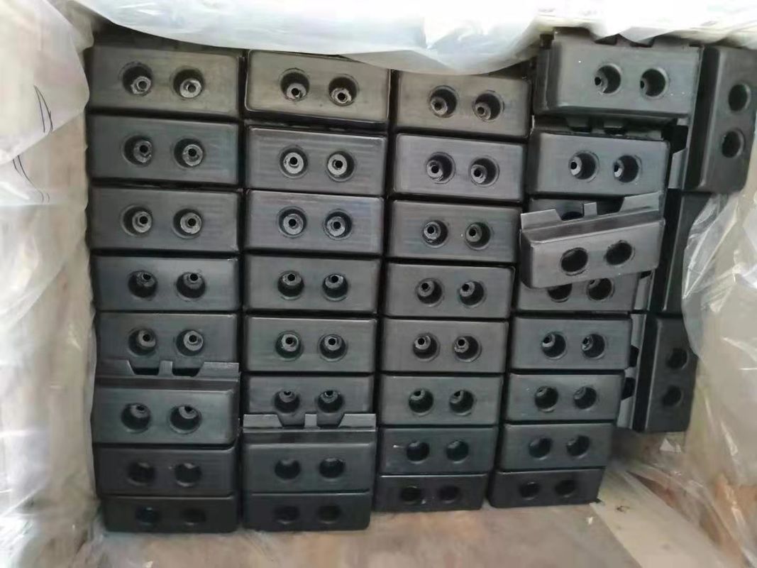 450mm/600mm بولت بر روی پد های لاستیکی برای PC30 PC40 PC45 PC60 PC75 کفش های لاستیکی برای حفاری