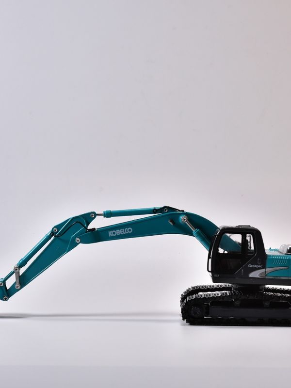 مدل حفاری فولاد شن SK200 مدل KOBELCO شبیه سازی اصلی آلیاژ فلزی دکوراسیون ماشین غیر اسباب بازی