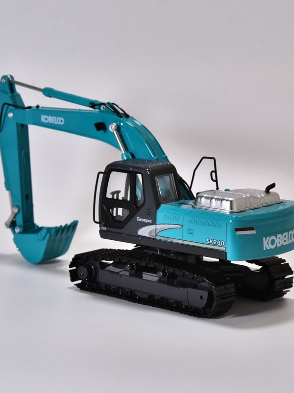 مدل حفاری فولاد شن SK200 مدل KOBELCO شبیه سازی اصلی آلیاژ فلزی دکوراسیون ماشین غیر اسباب بازی
