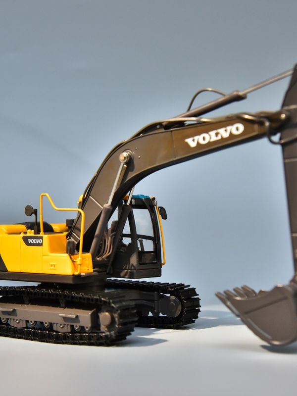 VOLVO مدل Excavator VOLVO EC220DL مدل excavator الگو اصلی ماشین آلات مهندسی شبیه سازی تزئینات excavator