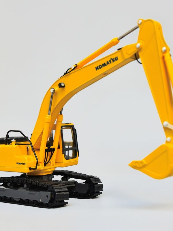Komatsu PC200 Excavator 1/43 مقیاس مدل فلزی میله ای