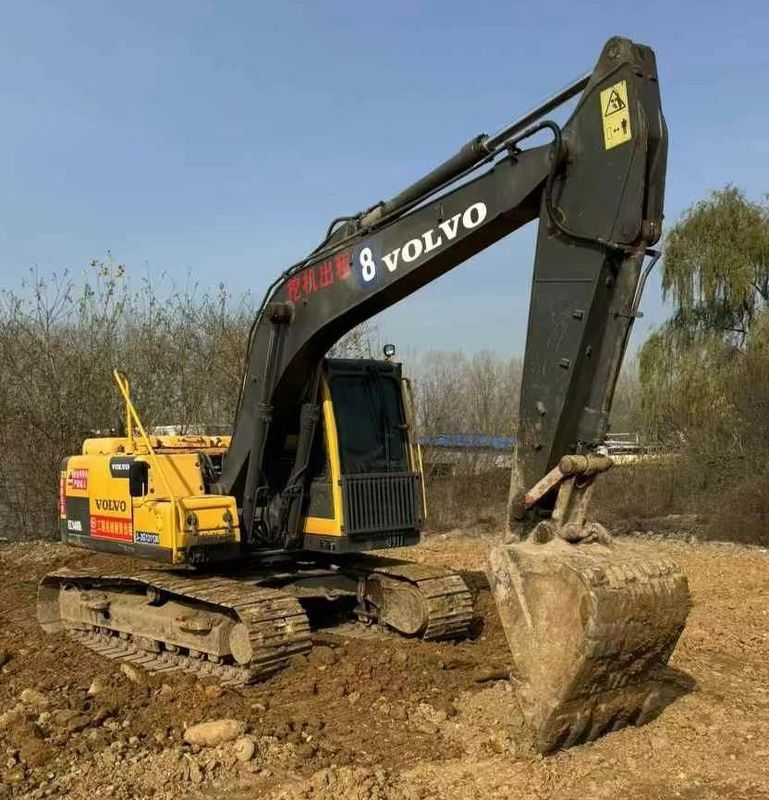 ماشین حفاری ولوو EC140 استفاده شده در وضعیت عالی آماده برای حمل سریع در سراسر جهان