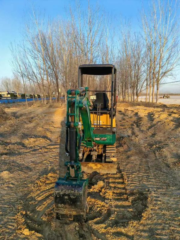 کیفیت استفاده شده Doosan DH220-9E 22Ton Excavator خدمات کامل تاریخچه معدن سازی ساخت و ساز زمین