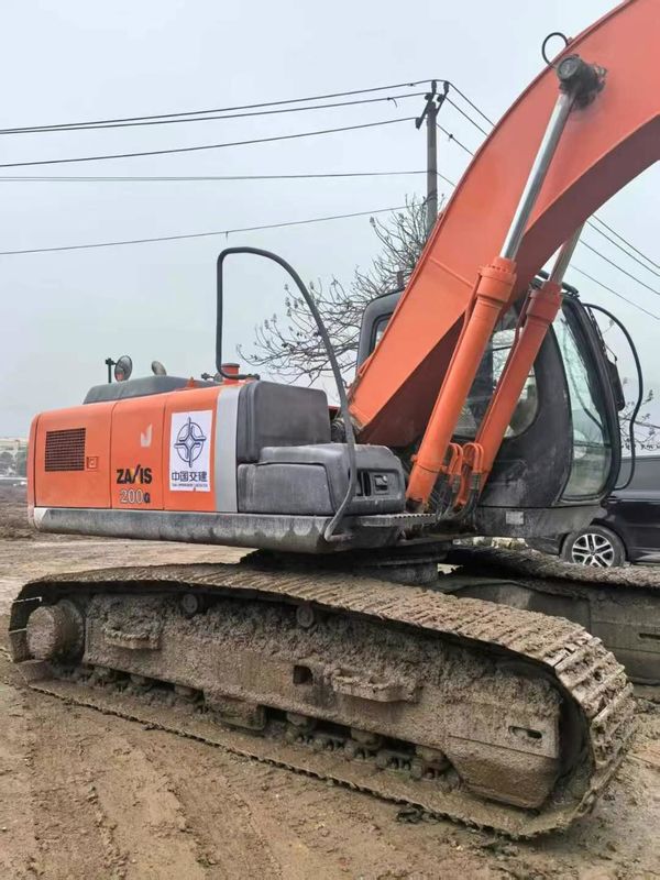استفاده شده Hitachi ZAXIS 200-3G حفاری 20 تن ظرفیت برای معدن ساخت و ساز حرکت زمین
