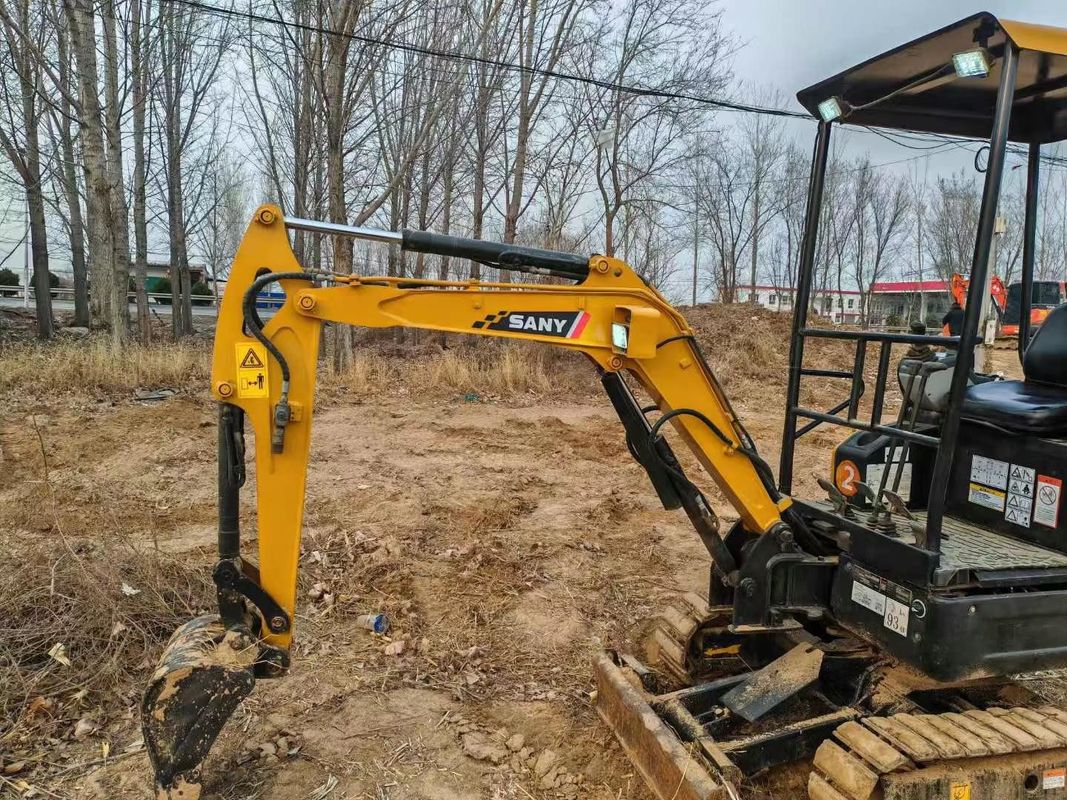 ساني SY16C 1.6T Mini Excavator استفاده شده خدمات کامل ایده آل برای کار منظره سازی و خدمات عمومی