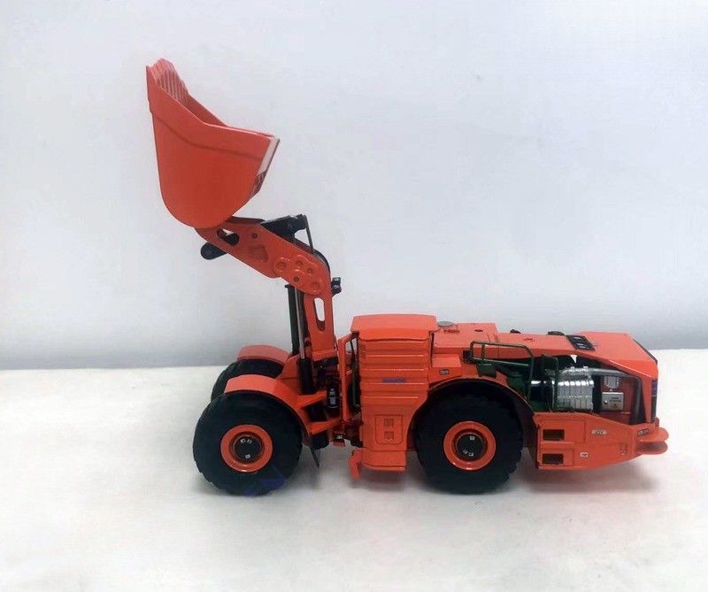 Komatsu WX220H 1:50 هیبریدی زیرزمینی بارگذاری آلیاژ ماشین معدن ریخته شده محدود جمع آوری