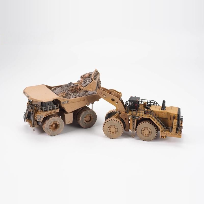 Diecast Masters مدل مجموعه ماکت صحنه گل آلود لودر چرخ‌دار و کامیون کمپرسی معدن در مقیاس 1/125، 85762