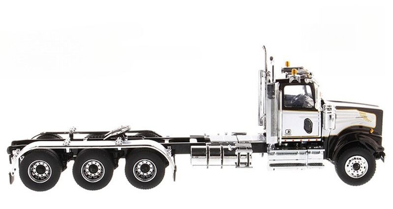 مدل ماکت 1/50 مقیاس کامیون DM Western Star 4900 SF Day Cab مدل 71066 کلکسیونی دایکست