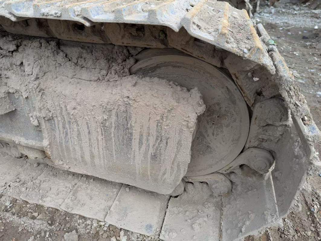 بیل مکانیکی هیدرولیکی Cat 312D دست دوم با موتور Cat C4.2 ACERT، وزن عملیاتی 13000 کیلوگرم و حداکثر عمق حفاری 6.44 متر