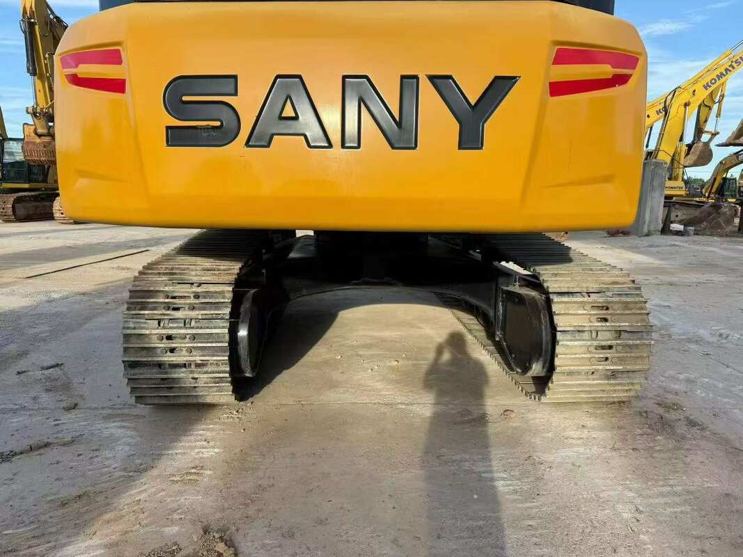 بیل مکانیکی کاملا نو Sany 335، موتور ملی III ایسوزو، موجودی موجودی