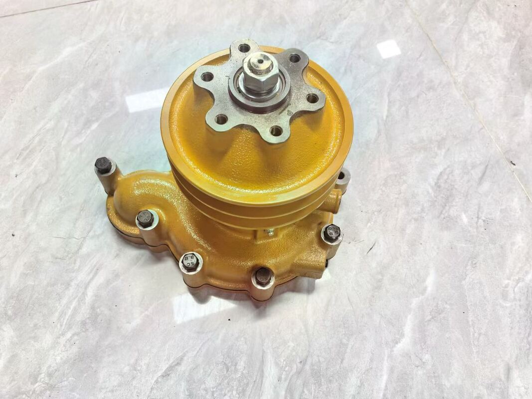 6114-61-1101 پمپ آب مناسب Komatsu 4D130 S4D130 GD500 درجه D50P-16 قطعات معدنی موتور